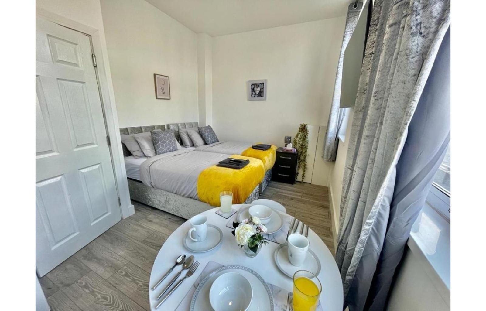Cardiff City Centre Apartment- Penarth Road 객실 사진